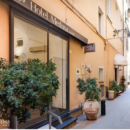 Medusa Ξενοδοχείο