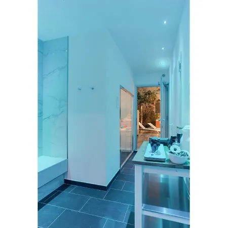 Ξενοδοχείο Medusa 3*