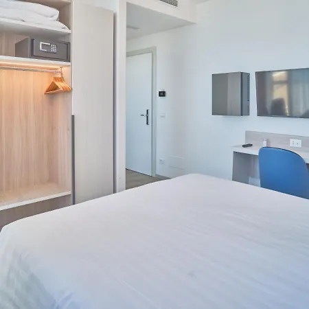 Medusa Finale Ligure