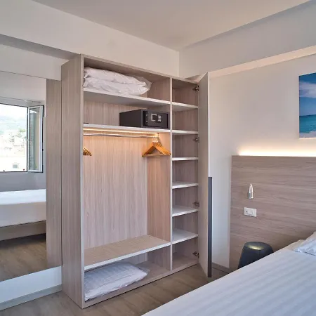 Medusa Hotel 3*
